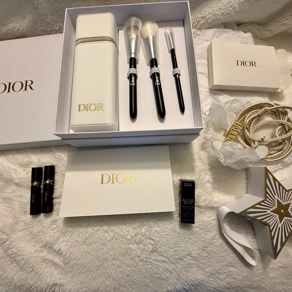 Dior backstage brush set & bundle